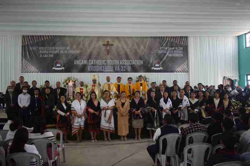 Rev Dr James and priests along with newly elected and outgoing ACYA office bearers and central executive of ACYA on Sunday at NAPO conference hall at Chiephobozou in Kohima.